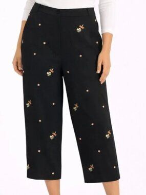 Alfred Dunner Fun dragonfly flower embroidered Capri Pants Sz 12 elastic waist